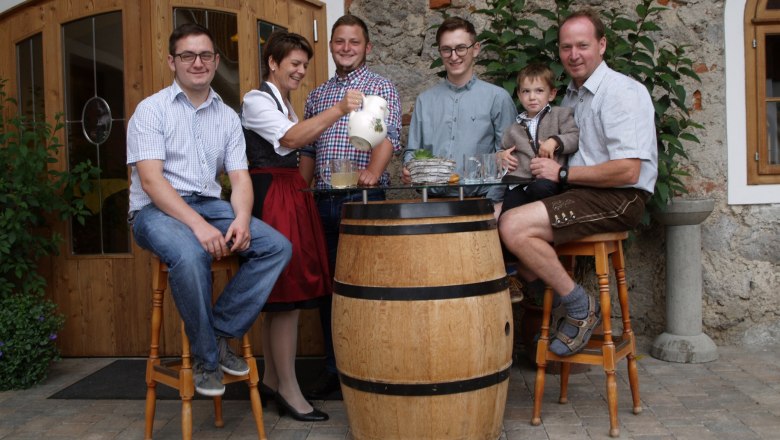 The hosts, the Helm family, &copy; Familie Helm