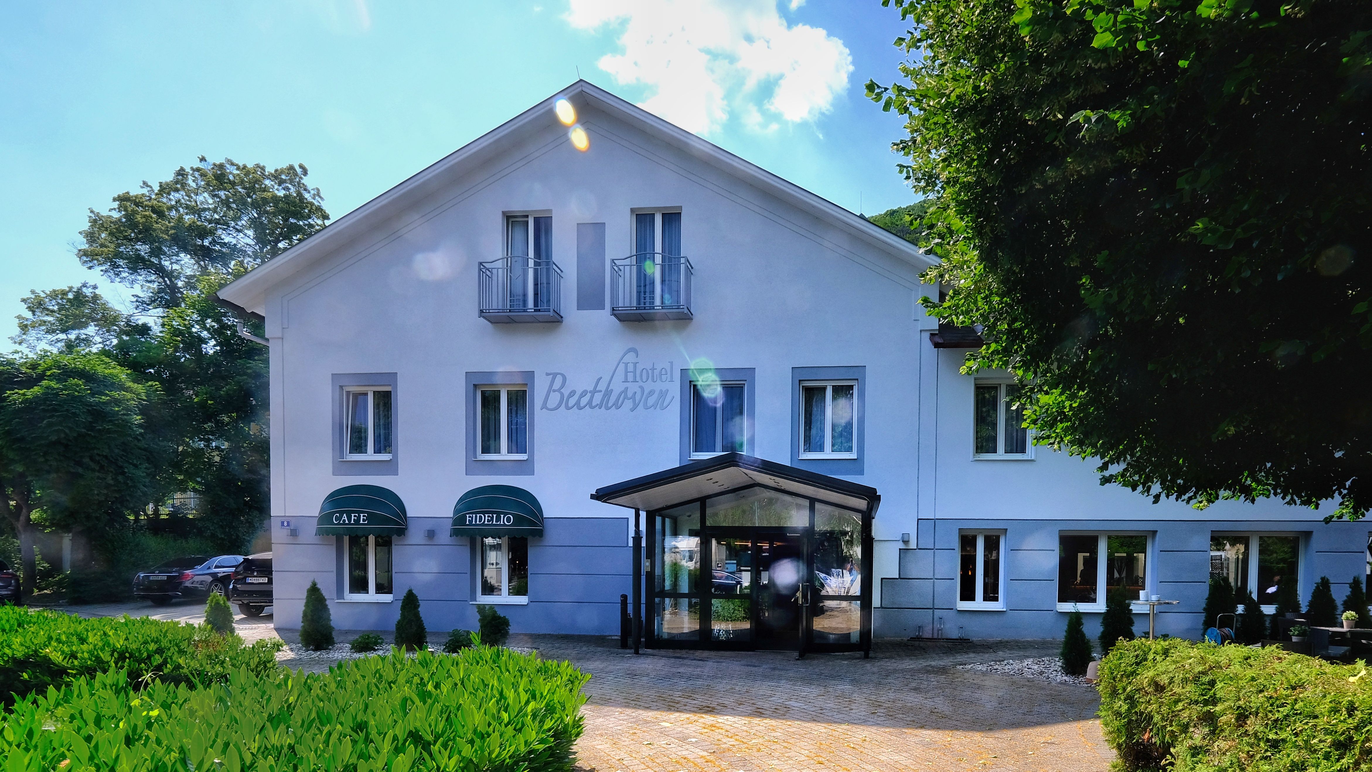 A szálloda külső része – Ettl4