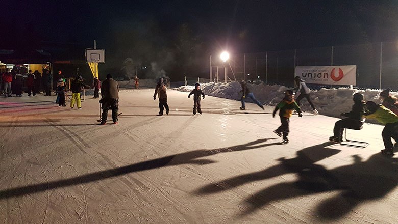 Ice skating in Bad Traunstein, © Gemeinde Bad Traunstein