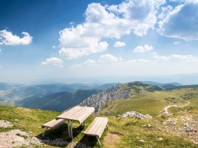 Blickplatz neben Fischerh&uuml;tte, &copy; Wiener Alpen in Nieder&ouml;sterreich - Schneeberg Hohe Wand