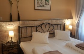 Double bed, © Andrea Schaffer