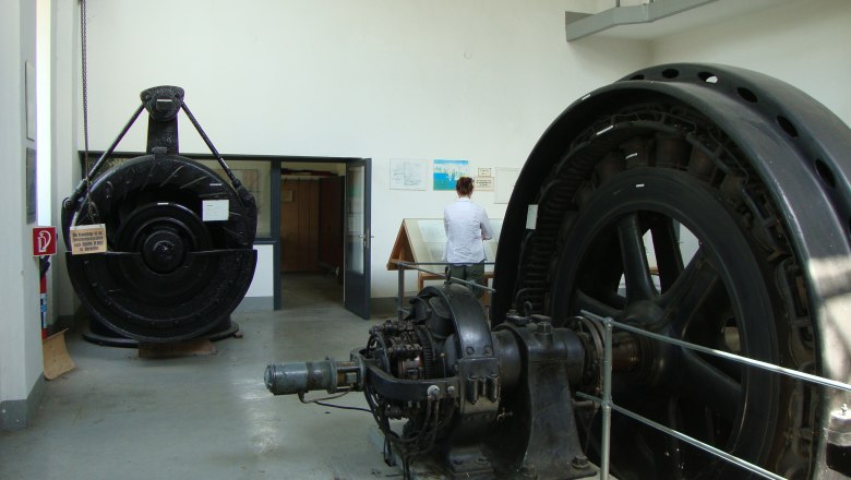 Az EVN erőművi turbinákat mutat be, © EVN