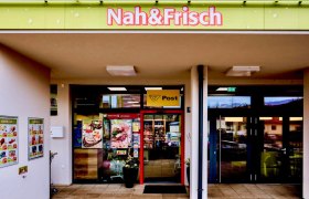 Our shop in Bergern, &copy; Unser G'sch&auml;ft in Bergern