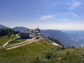 Wiener Alpen in Niederösterreich, Berghütte, Raxalm-Berggasthof, Rax, © Niederösterreich Werbung/Joel Eggimann