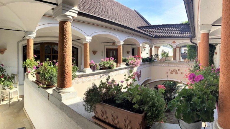 arkadenhof-am-renaissancehof-kerschner, &copy; Mostviertel Tourismus, Eva Stern