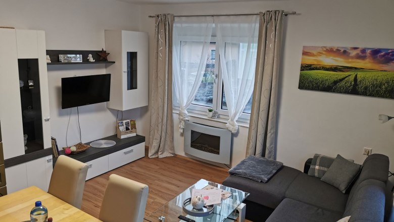 Angel lak&aacute;s - nappali &eacute;s &eacute;tkező, &copy; &copy; HomeW4, Sonja Wiesinger