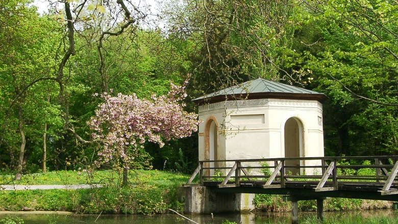 Harrachpark tavasszal, &copy; Stadtgemeinde Bruck an der Leitha