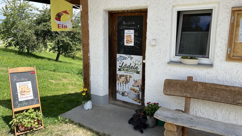 Mezőgazdas&aacute;gi bolt, &copy; WANDLHOF