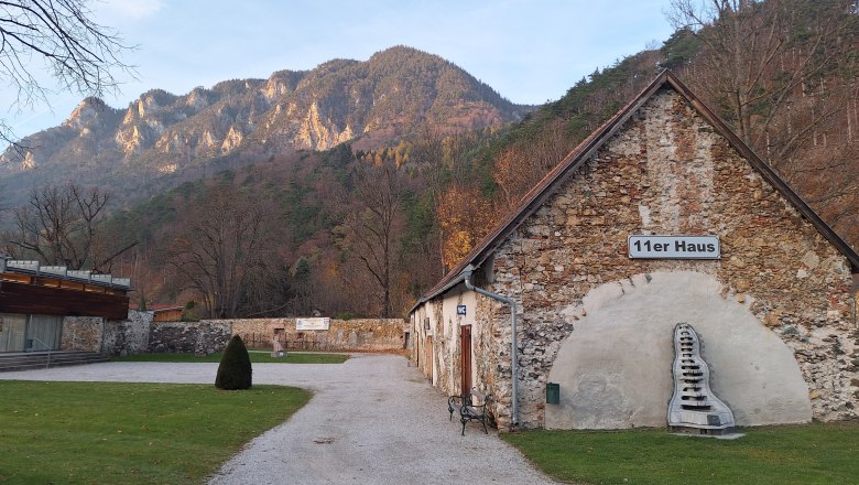 Gallery 11er Haus from the outside, © TVB Semmering-Rax-Schneeberg/Stefanie Gaulhofer