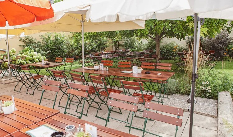 Winery and wine tavern Buchecker, &copy; Familie Buchecker