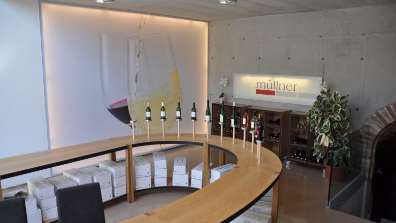 K&oacute;stol&oacute;terem, &copy; Weingut Wolfgang M&uuml;llner