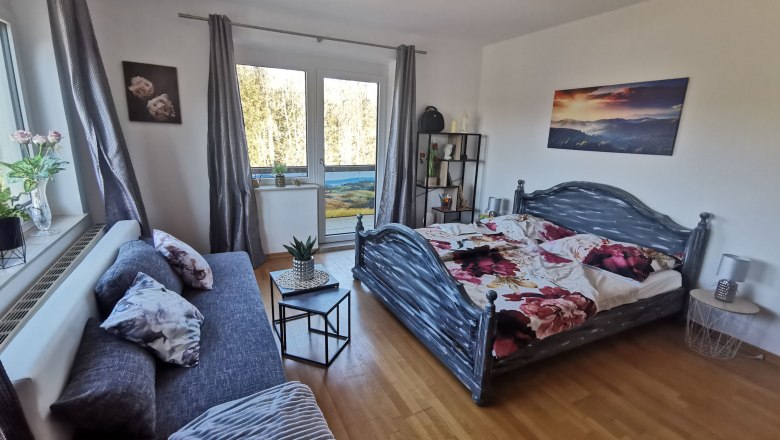 Rose lak&aacute;s - nappali/h&aacute;l&oacute;szoba, &copy; &copy; HomeW4, Sonja Wiesinger