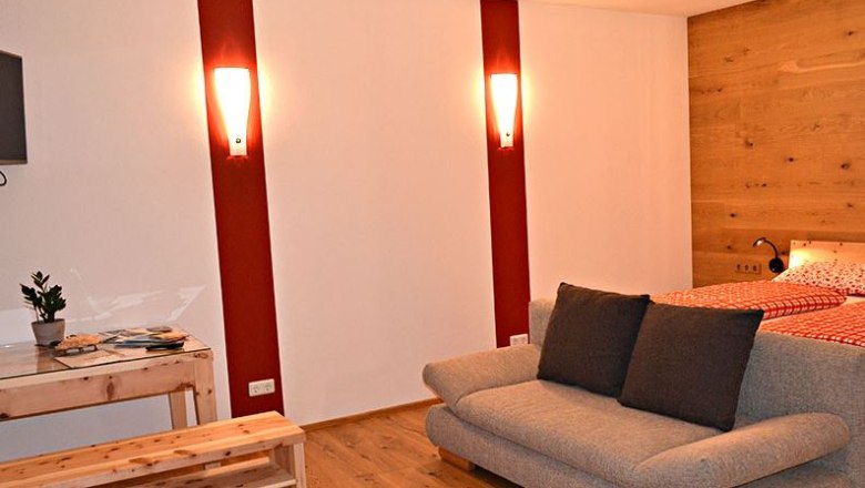 Pinc&eacute;szet Gabi & Toni Bauer, &copy; Weingut Gabi & Toni Bauer