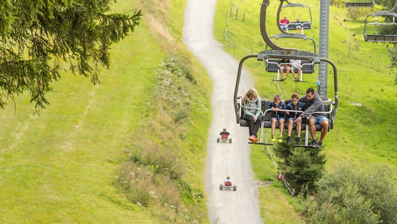 With the chair lift to the Schwaig, © Erlebnisalm Mönichkirchen, Martin Fülöp