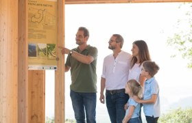 "Weingartenh&uuml;tte" &aacute;llom&aacute;s, &copy; Weinviertel Tourismus / Lahofer