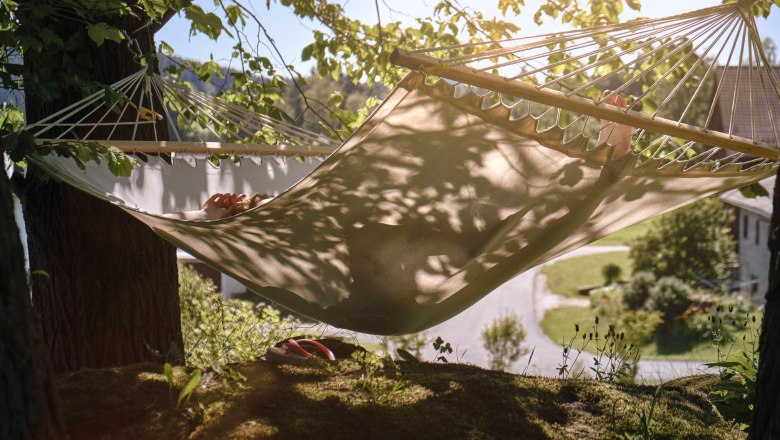 Hammock, &copy; Mathias Lixl / lixl.com