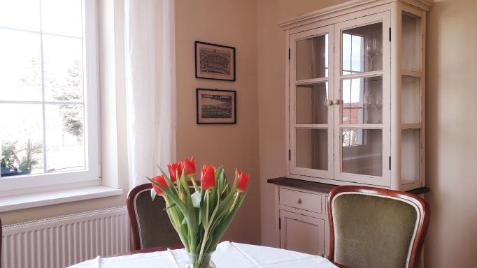 Extra dining room, © U.E.