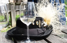 wine glass with stone grass, &copy; Jutta Mucha Zachar