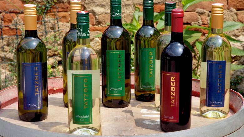 Wine assortment, &copy; Seymannfilm