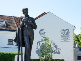 Egon Schiele Denkmal, &copy; Donau Nieder&ouml;sterreich - Kamptal-Wagram-Tullner Donauraum