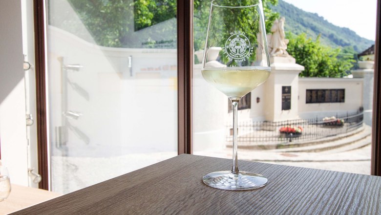 W.E.R.O Let the wine speak, &copy; Veronika Henkelova