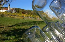 thom_bottles_church, &copy; Fotocredit: Thom Kunz