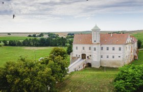 Schlo&szlig; Jedenspeigen_DJI_0279-2(c)Schwarz-K&ouml;nig und Sinzinger, &copy; Schwarz-K&ouml;nig und Sinzinger