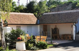 Cellar wellness area in Hadres, &copy; Weinstra&szlig;e Weinviertel