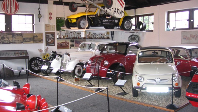 Classic car museum Poysdorf, &copy; Oldtimermuseum Poysdorf
