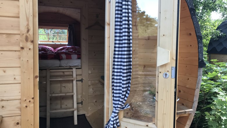 Step into the sleep barrel, © Christoph Rahofer