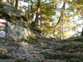 Der Welterbesteig Wachau am Michaelerberg, &copy; Donau Nieder&ouml;sterreich/Gregor Semrad