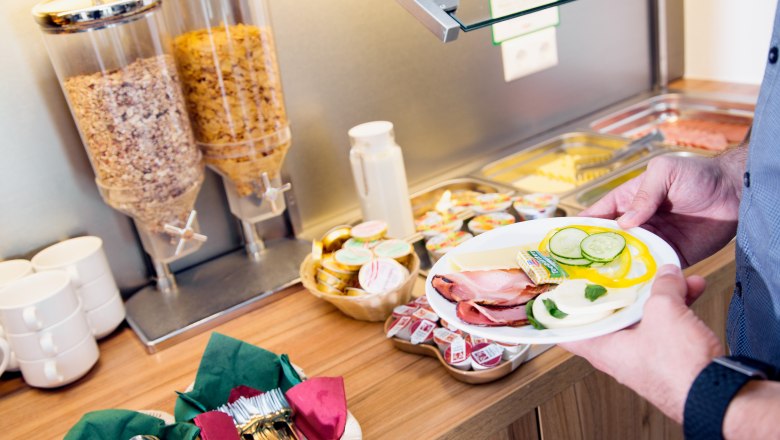 Breakfast buffet, © Cleverhotel GmbH