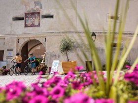 Radroute S&uuml;dliches Waldviertel, Schloss P&ouml;ggstall 8935 &copy; Waldviertel Tourismus, Erwin Haiden.jpg, &copy; Waldviertel Tourismus, Erwin Haiden