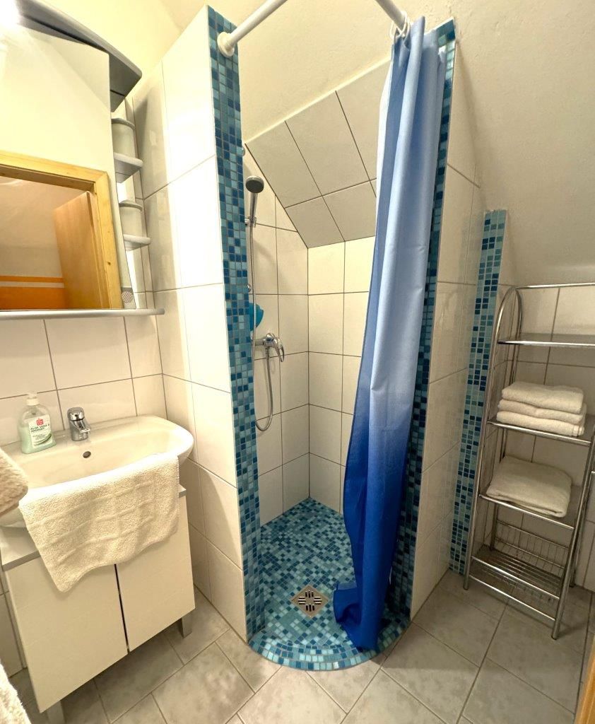 Romantikus tetőtéri lakás (4)