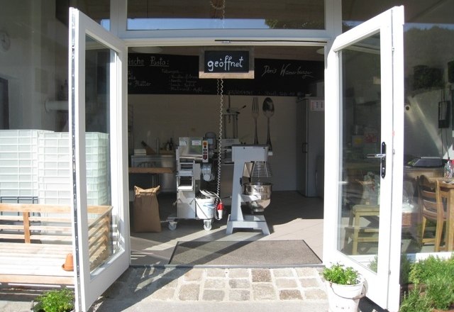 Fresh pasta, &copy; Doris Wasserburger