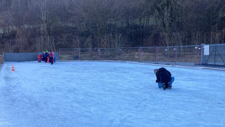 Ice skating, &copy; Christian Oberm&uuml;ller
