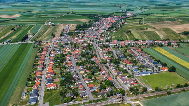 Aerial view Jedenspeigen, &copy; Marktgemeinde Jedenspeigen