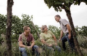 Palatinate winegrowing family, &copy; Astrid Bartl
