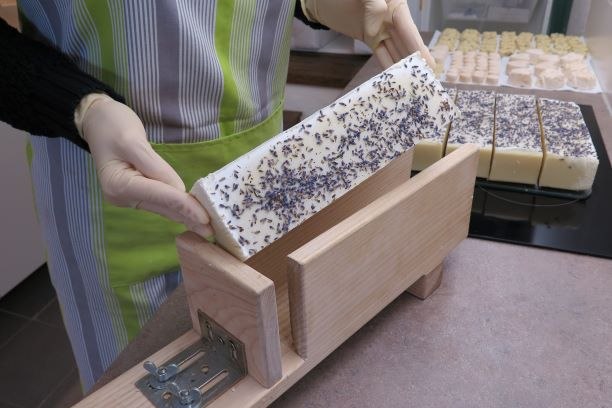 Cutting soap, &copy; Birgit Schrammel