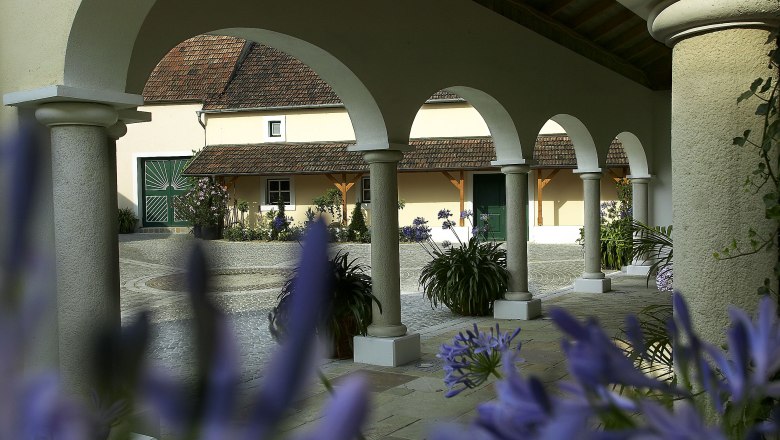 Weinberghof Fritsch, &copy; Karl Fritsch