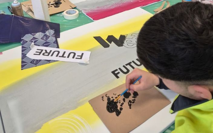 Colourie - MŰV&Eacute;SZET - MUNKA - WEITRA, &copy; Colorie - ART - WORK - WEITRA