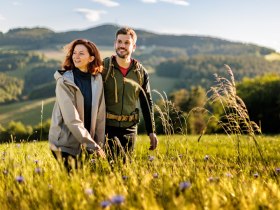 Am Bener k&ouml;zel&eacute;ben Klingfurth/Walpersbach, &copy; Wiener Alpen in Nieder&ouml;sterreich - Bad Erlach