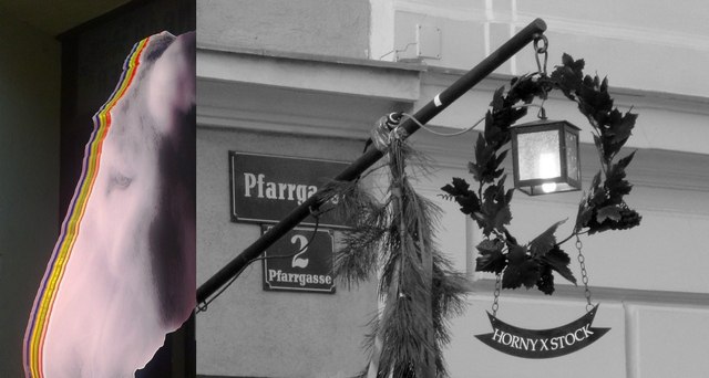 Entree with donkey head, &copy; Norbert Stock