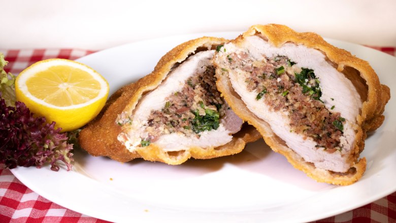 stuffed schnitzel, © Fotografin Renate