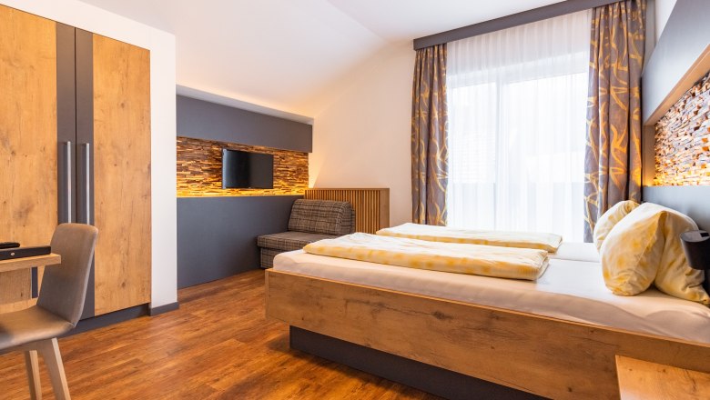 cozy rooms at Gasthof Jagersberger, © Falke Media