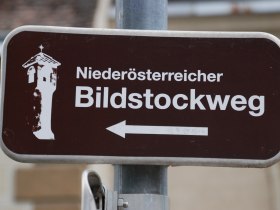 Bildstockwegtafel / Wegweiser, &copy; Mostviertel