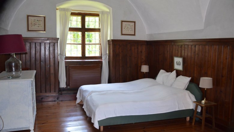 Vacation apartment Vogtei bedroom, © Renaissanceschloss Greillenstein