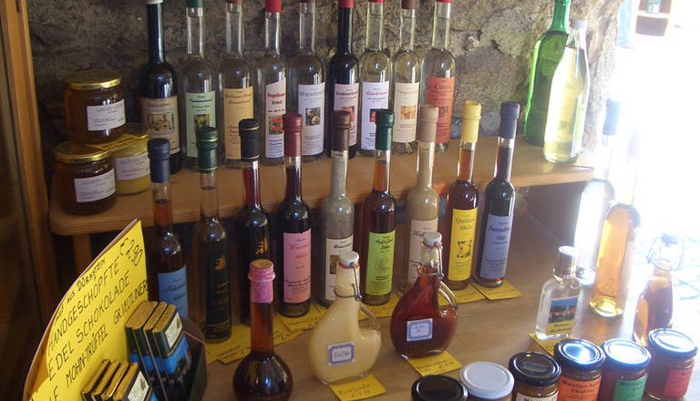 Products Elfi's homemade specialties, &copy; Fam. Deuretzbacher