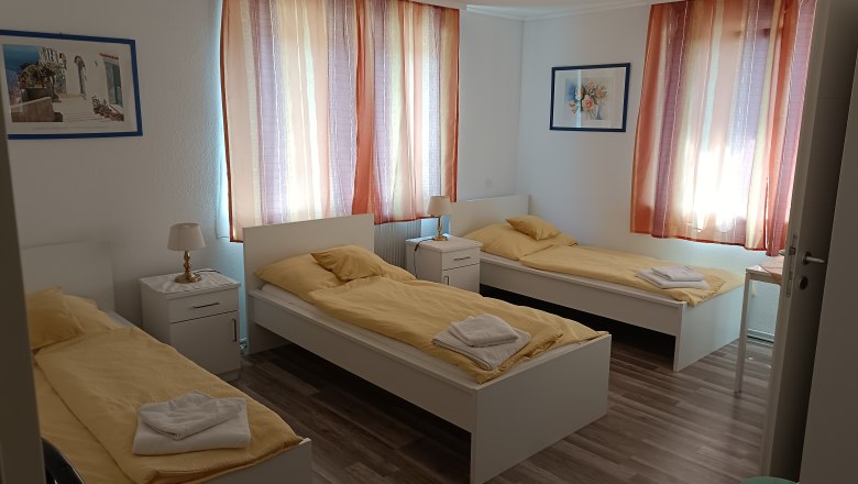 TDR-Gasthof Schwarzer Adler- Bedroom, © Márton Varga