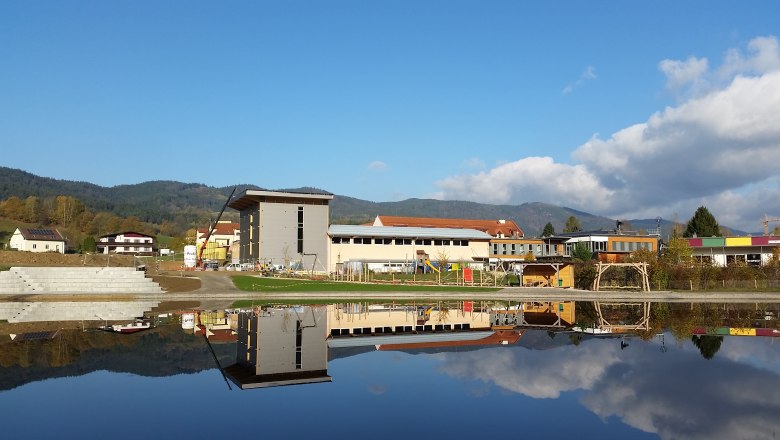 Climbing hall outside, &copy; Marktgemeinde Yspertal